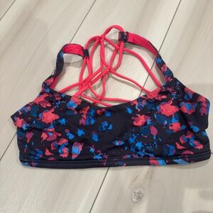 Lululemon free to be wild, unworn